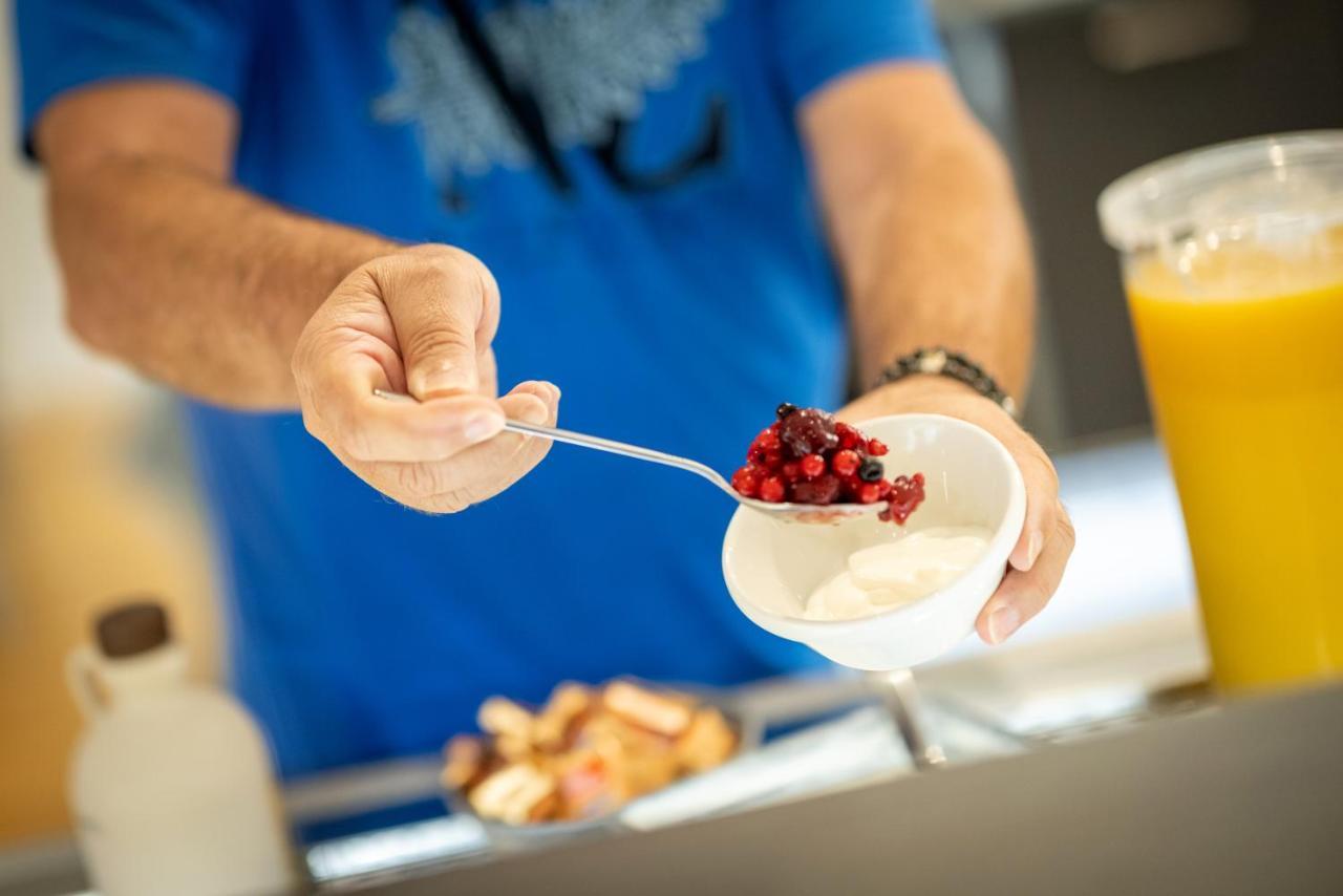 Hotel Mediterranee 칼비 외부 사진