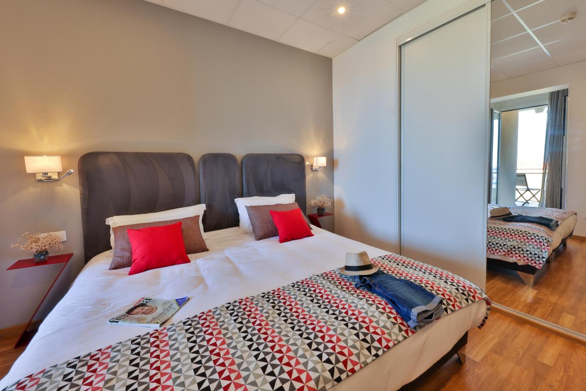 Hotel Mediterranee 칼비 외부 사진